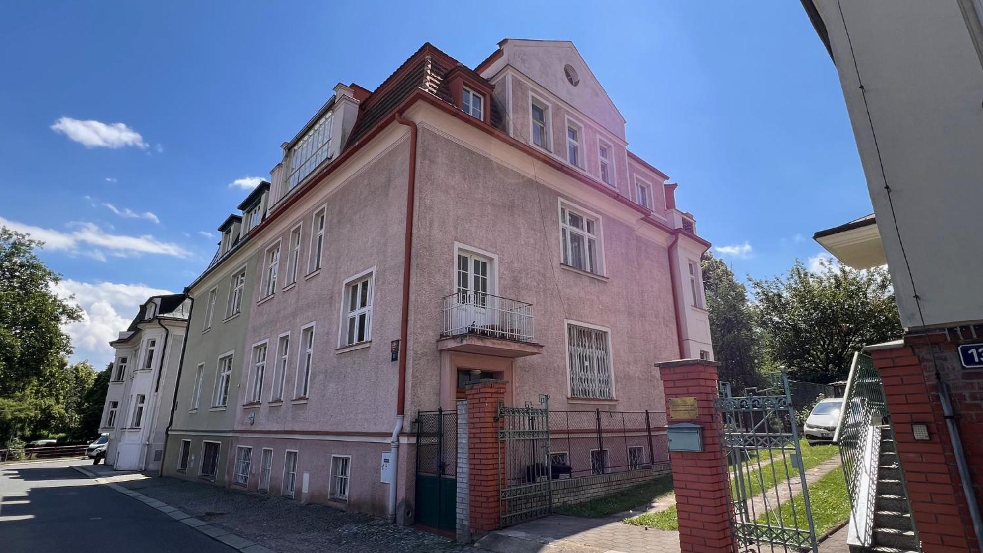 Apartament Castle Garden *